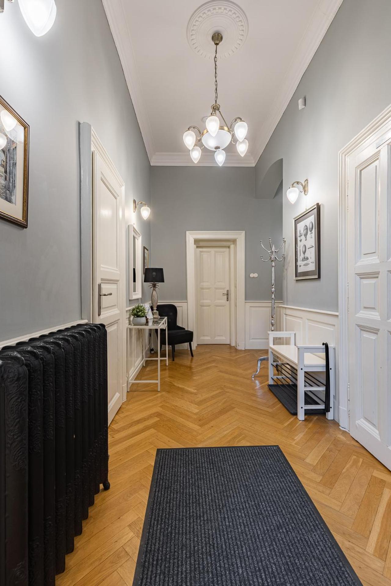 Spacious Victorian Residence by Grand Boulevard Budapest Exterior foto